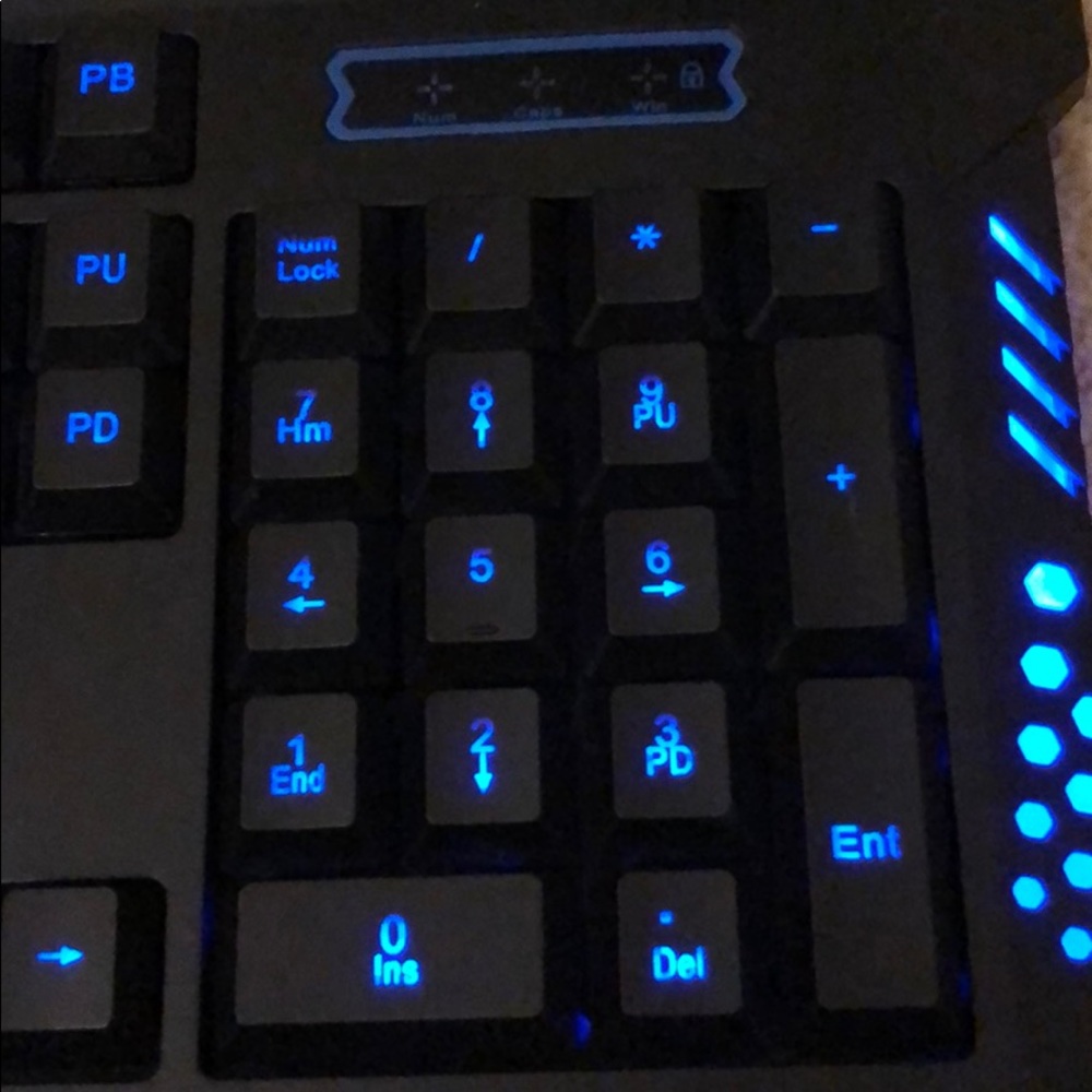 Gaming keyboard - Picture 2 of 4